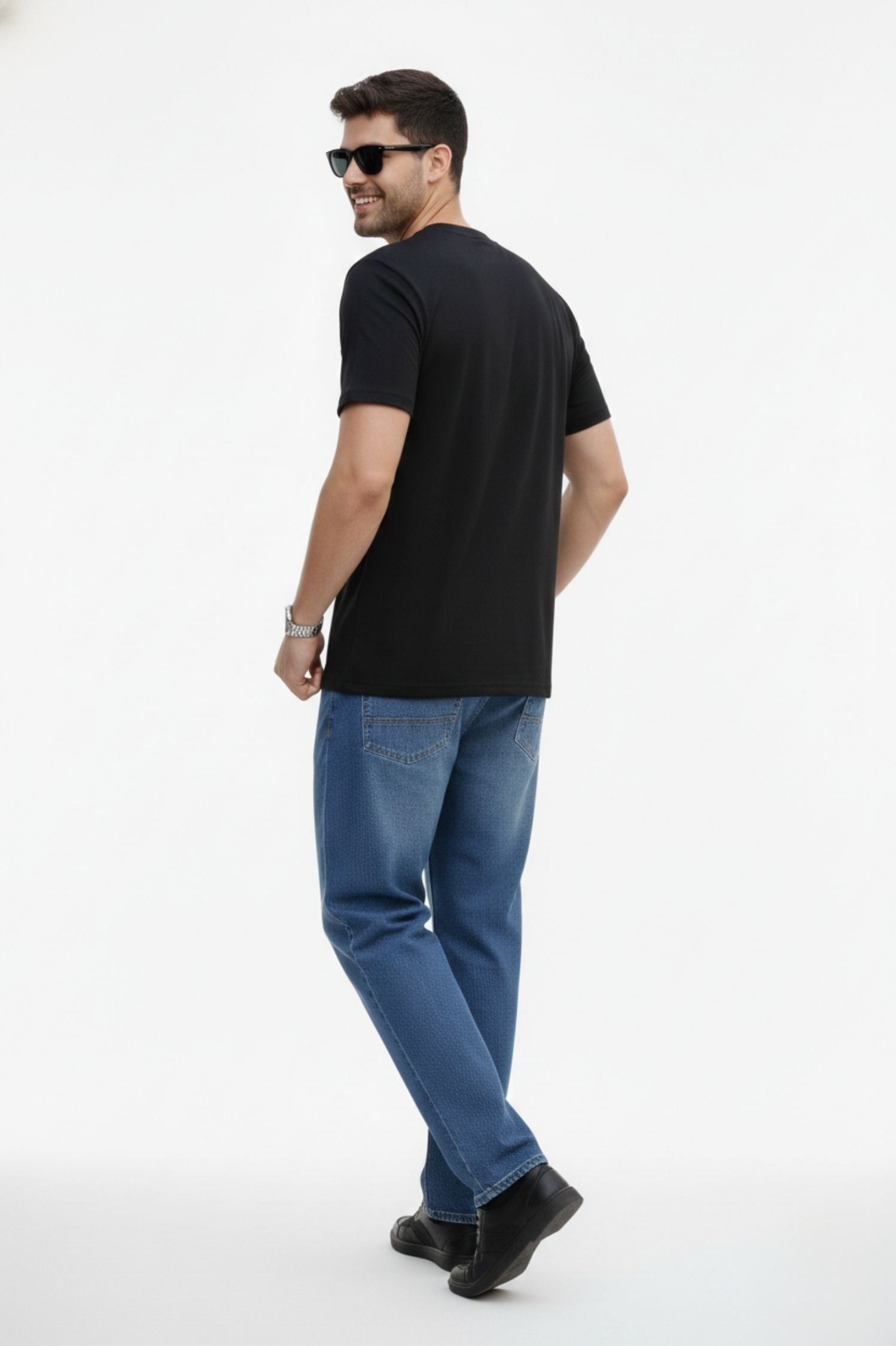 The Optimist Printed T-Shirt – Front Linen & Back Cotton