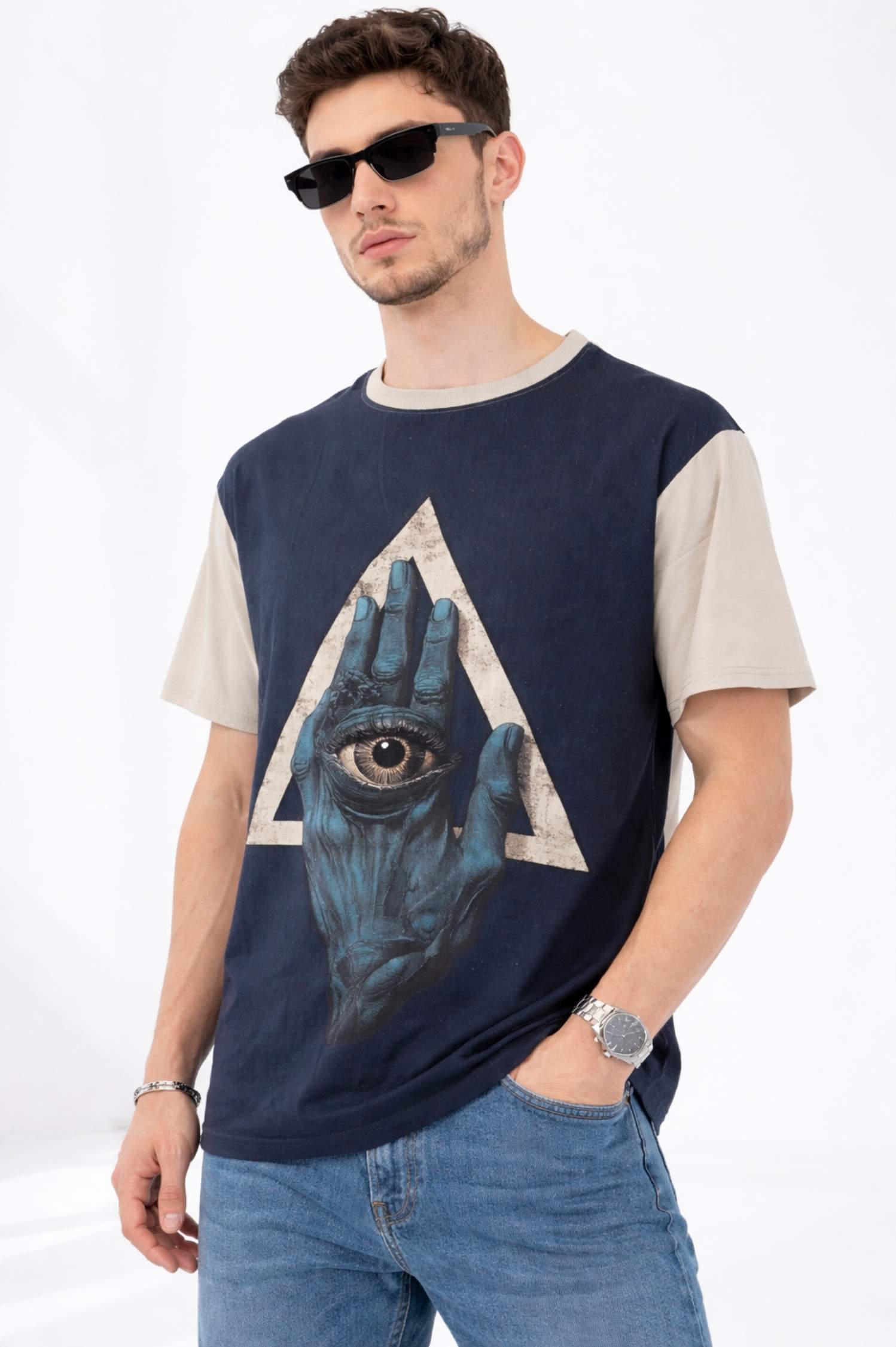 The Third Vision T-Shirt – Front Linen & Back Cotton