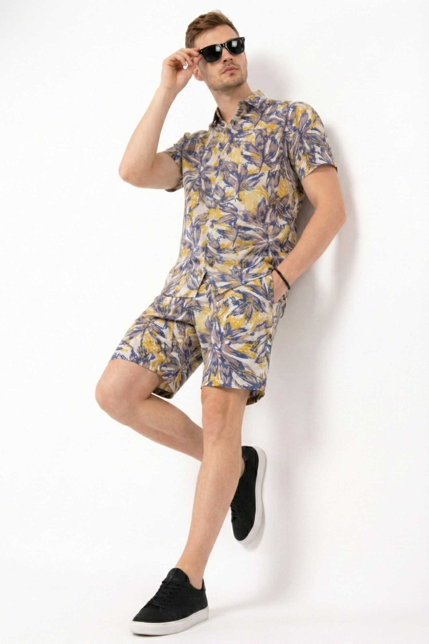 Abstract Tropical Co - Ord Set – Modern Printed Vacation Wear - KakahuAbstract Tropical Co - Ord Set – Modern Printed Vacation WearKakahuKakahu