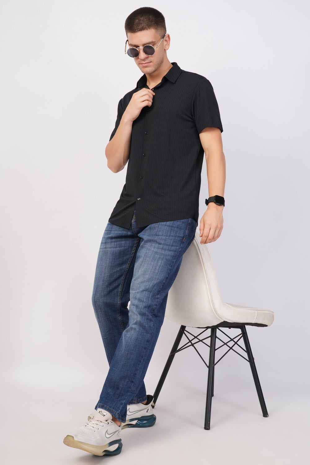 Black Stitchless Shirt – Seamless Men’s Wear - KakahuBlack Stitchless Shirt – Seamless Men’s WearKakahuKakahu