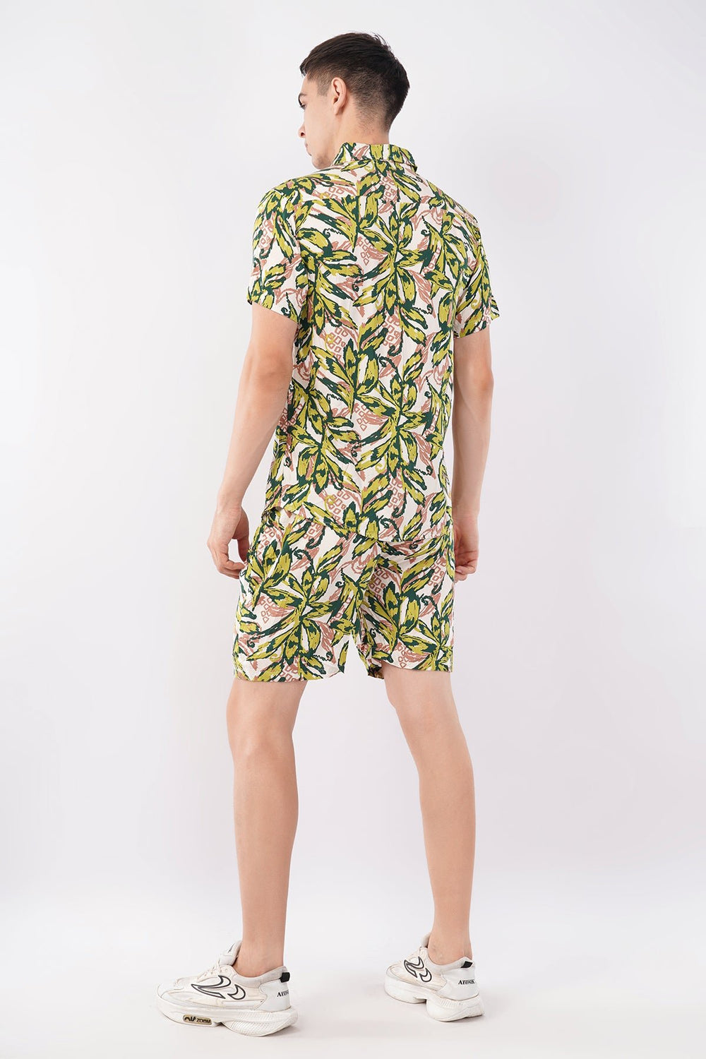 Green Floral Co - Ord Set – Stylish Printed Summer Wear - KakahuGreen Floral Co - Ord Set – Stylish Printed Summer WearKakahuKakahu