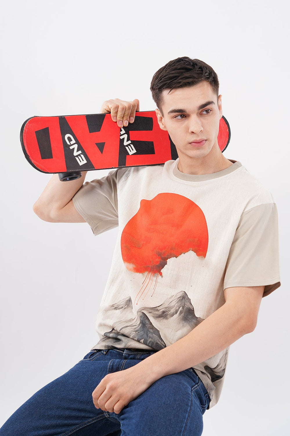 Off - White Sun DTG Printed Organic Flex T-Shirt – Eco - Friendly Streetwear - KakahuOff - White Sun DTG Printed Organic Flex T-Shirt – Eco - Friendly StreetwearKakahuKakahu