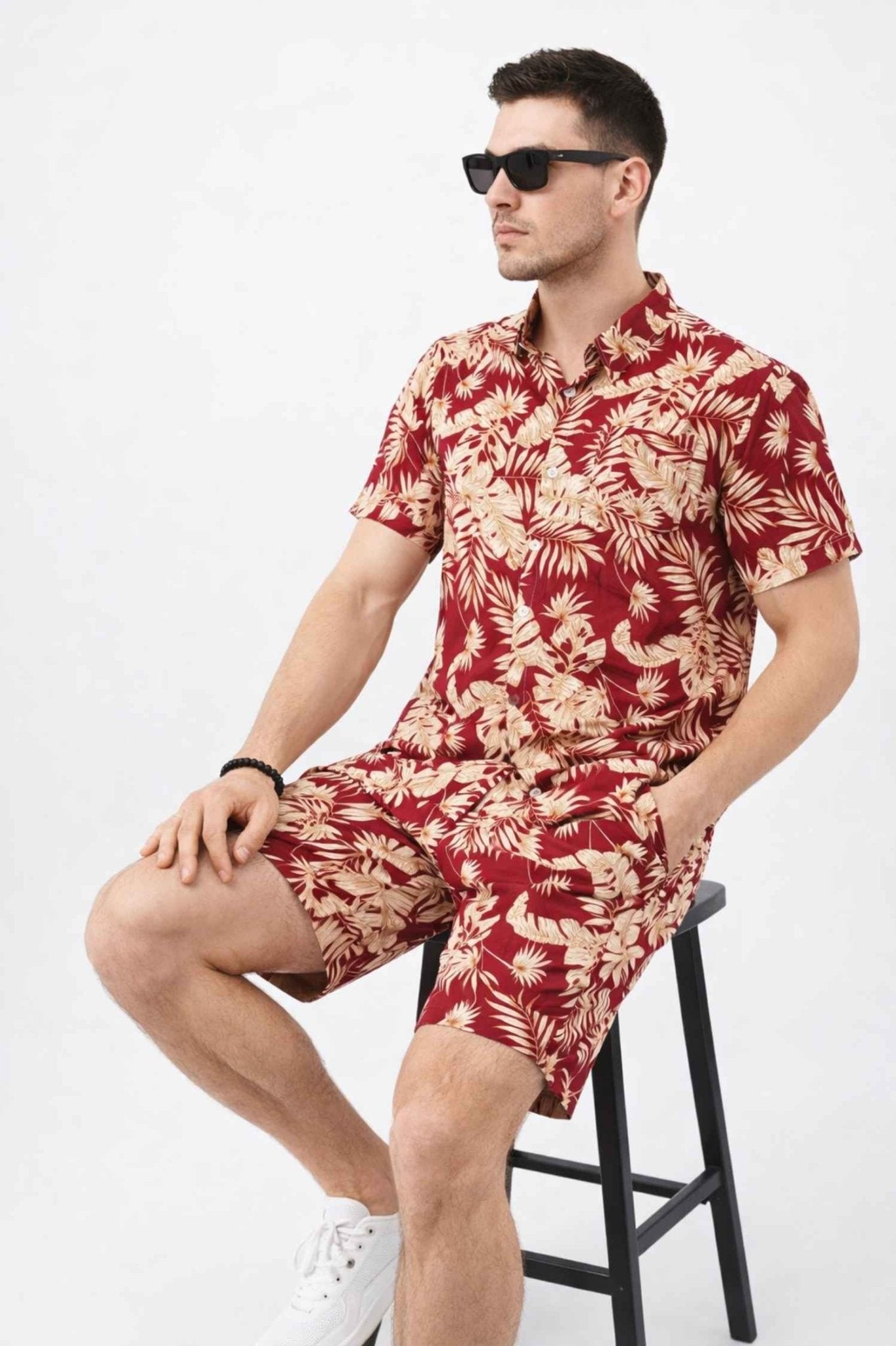Red Tropical Palm Print Co - Ord Set – Stylish Vacation Wear - KakahuRed Tropical Palm Print Co - Ord Set – Stylish Vacation WearKakahuKakahu