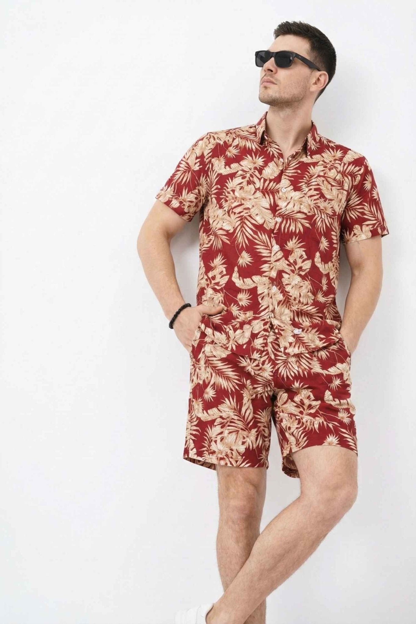 Red Tropical Palm Print Co - Ord Set – Stylish Vacation Wear - KakahuRed Tropical Palm Print Co - Ord Set – Stylish Vacation WearKakahuKakahu