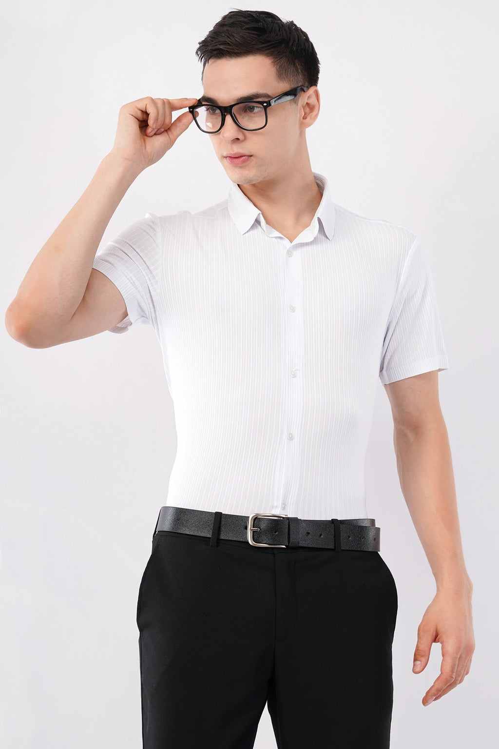 Stitchless Classic Off White Shirt – Seamless Modern Wear - KakahuStitchless Classic Off White Shirt – Seamless Modern WearKakahuKakahu