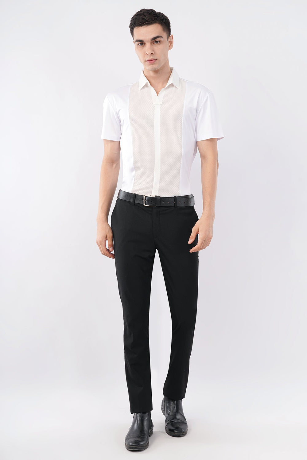 Stitchless Ivory Crest– Seamless Premium Shirt - KakahuStitchless Ivory Crest– Seamless Premium ShirtKakahuKakahu