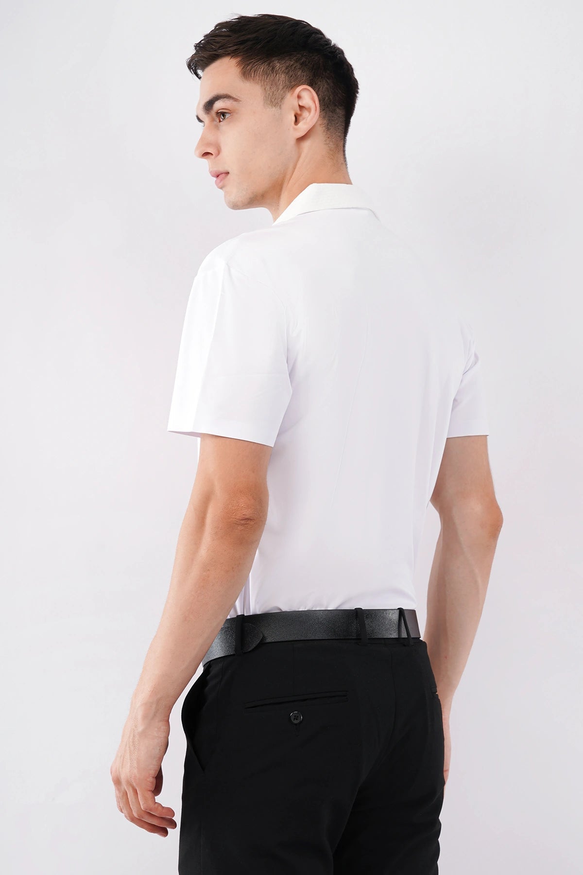 Stitchless Ivory Crest– Seamless Premium T-Shirt - KakahuStitchless Ivory Crest– Seamless Premium T-ShirtKakahuKakahu
