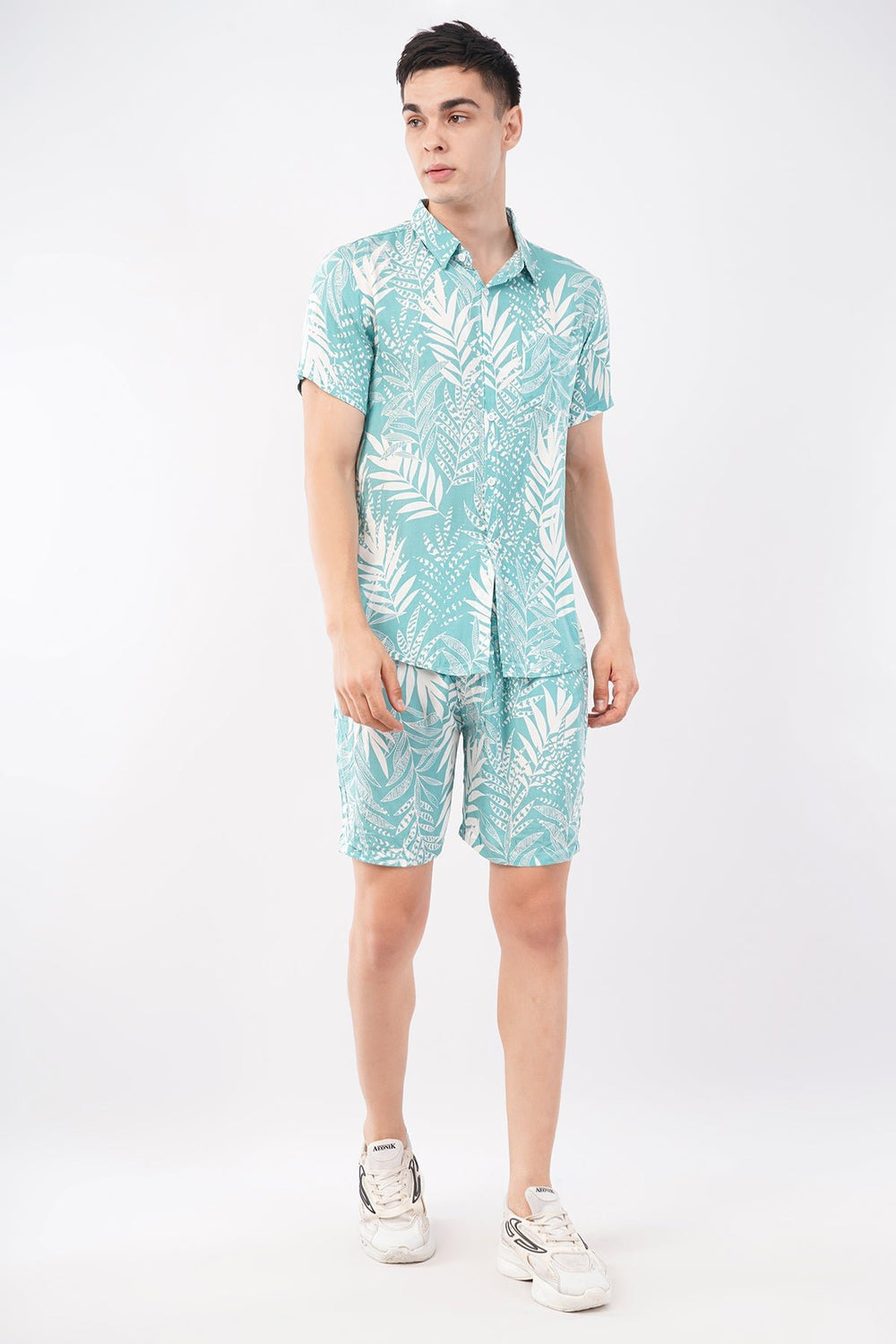 Turquoise Leaf Printed Co - Ord Set – Trendy Casual Wear - KakahuTurquoise Leaf Printed Co - Ord Set – Trendy Casual WearKakahuKakahu